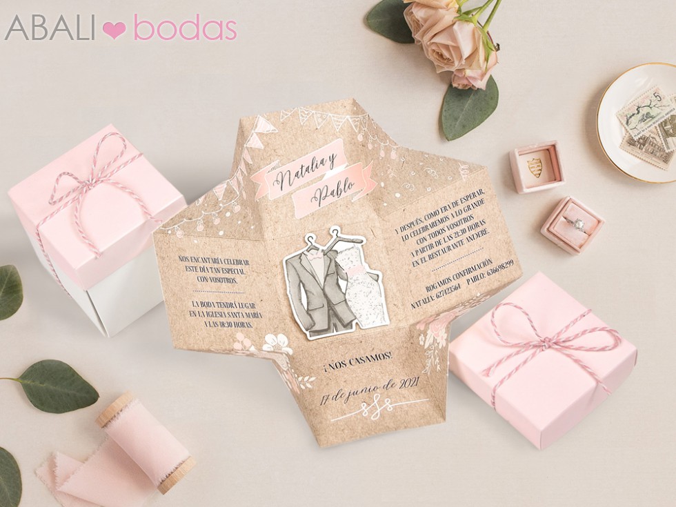 Caja trajes vintage